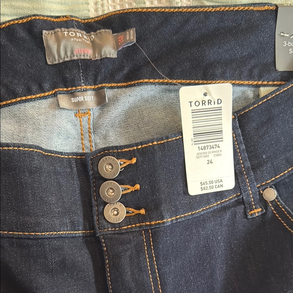 Torrid Women's Dark Blue Jeggings - Picture 2 of 5